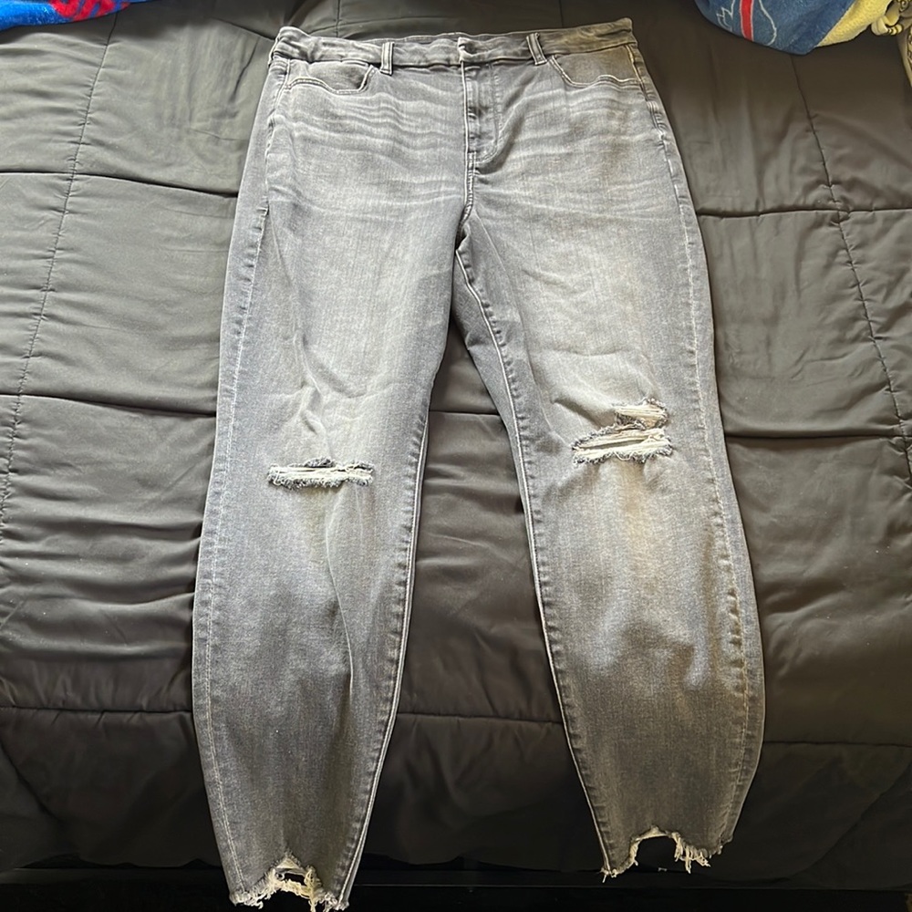 American Eagle Grey Ripped Jeans